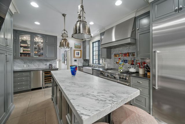 57 Preston Road, Columbus, OH 43209