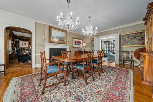 57 Preston Road, Columbus, OH 43209