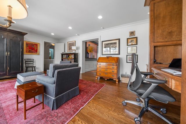 57 Preston Road, Columbus, OH 43209