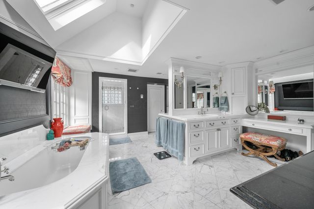 57 Preston Road, Columbus, OH 43209