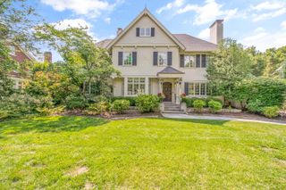 57 Preston Road, Columbus, OH 43209