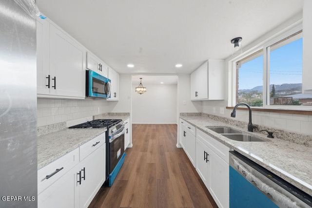 8811 MAGNETIC Drive, El Paso, TX 79904