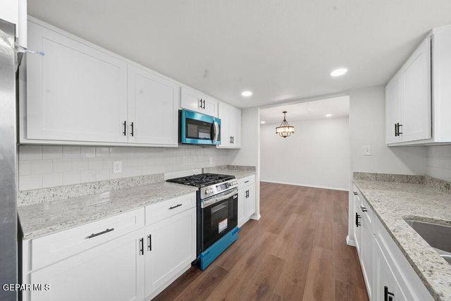 8811 MAGNETIC Drive, El Paso, TX 79904