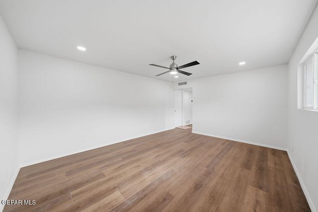 8811 MAGNETIC Drive, El Paso, TX 79904