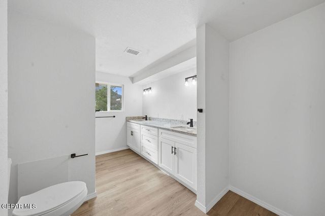 8811 MAGNETIC Drive, El Paso, TX 79904