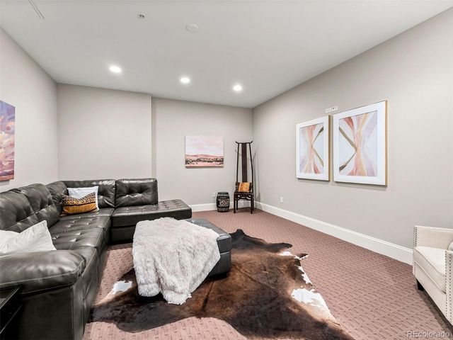 2001 Lincoln Street 2524L, Denver, CO 80202