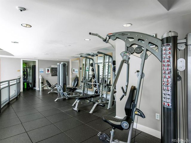 2001 Lincoln Street 2524L, Denver, CO 80202