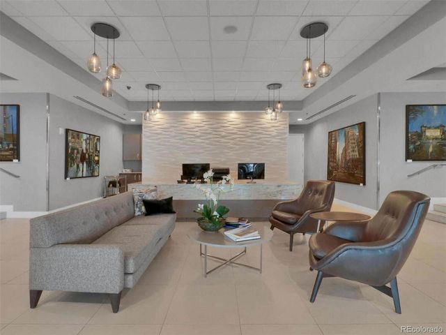 2001 Lincoln Street 2524L, Denver, CO 80202