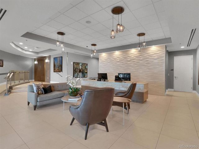 2001 Lincoln Street 2524L, Denver, CO 80202