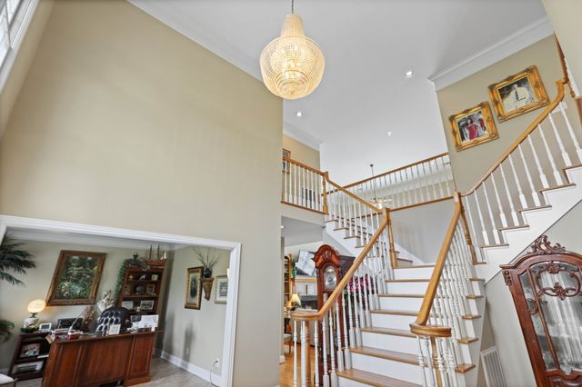 2025 Grandview Dr, Greenbrier, TN 37073