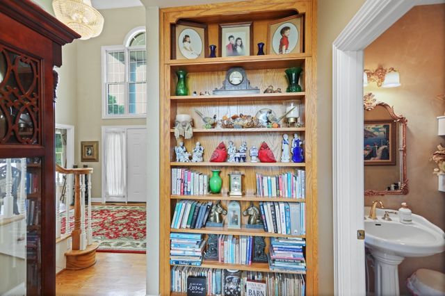 2025 Grandview Dr, Greenbrier, TN 37073