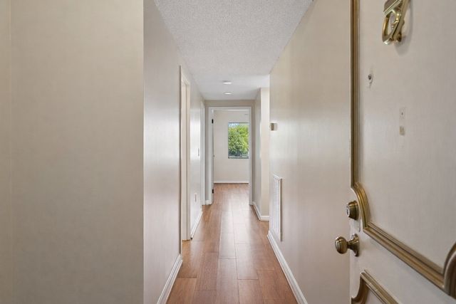200 Sanders Ferry Rd Apt 1210, Hendersonville, TN 37075
