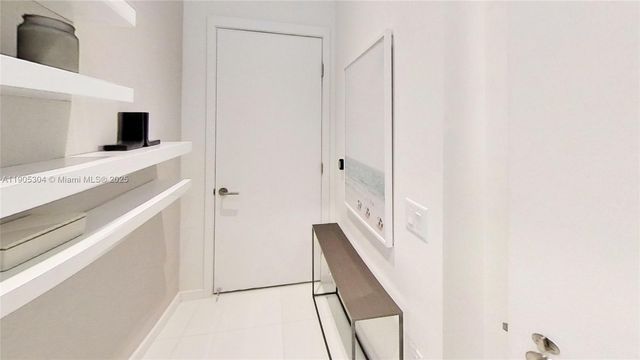 851 NE 1st Ave 508, Miami, FL 33132