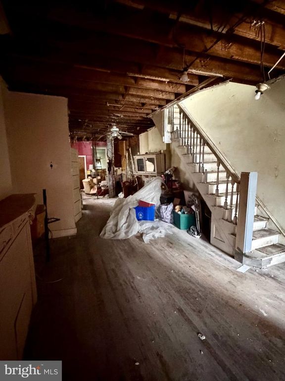 2423 W HAGERT ST, PHILADELPHIA, PA 19132 — photo 3