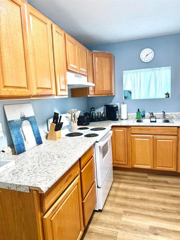 303 S Proud Street, Muncie, IN 47305