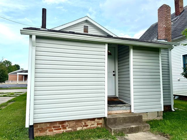 303 S Proud Street, Muncie, IN 47305