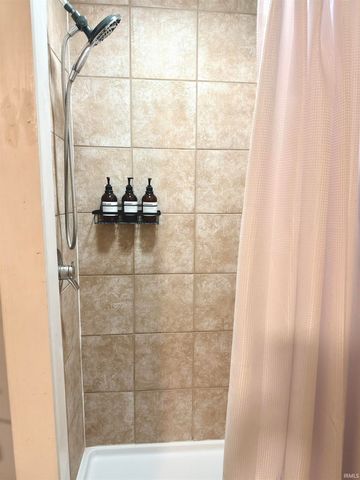 303 S Proud Street, Muncie, IN 47305