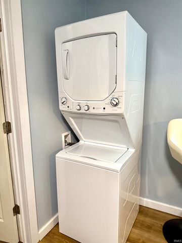 303 S Proud Street, Muncie, IN 47305