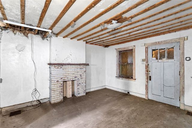 1615 Montier St, Wilkinsburg, PA 15221