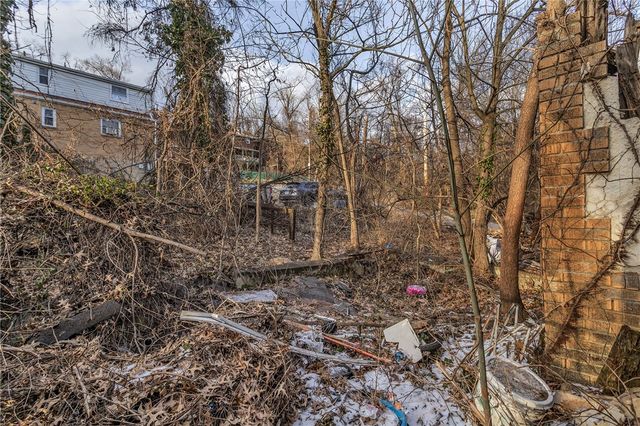 1615 Montier St, Wilkinsburg, PA 15221