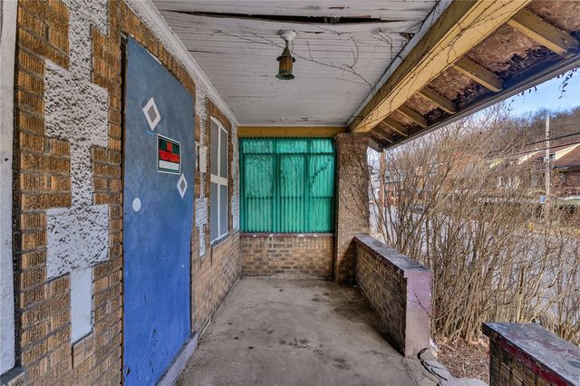 1615 Montier St, Wilkinsburg, PA 15221