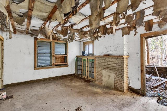 1615 Montier St, Wilkinsburg, PA 15221