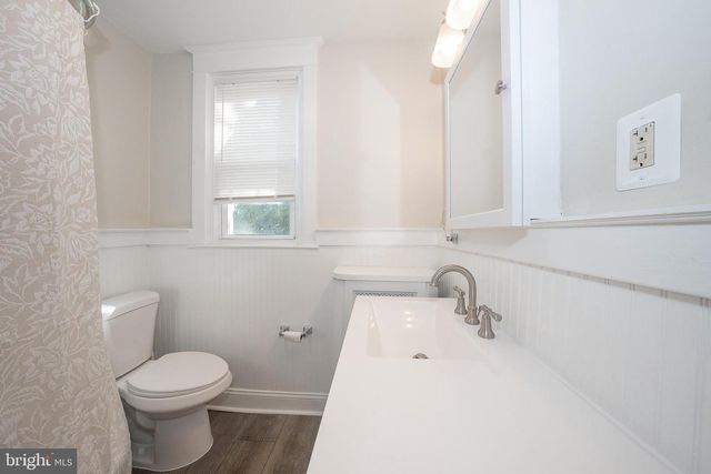 71 BARKER AVE, Sharon Hill, PA 19079