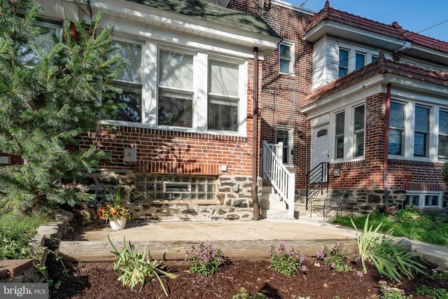 71 BARKER AVE, Sharon Hill, PA 19079