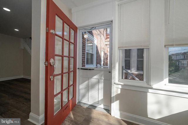 71 BARKER AVE, Sharon Hill, PA 19079
