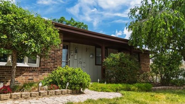5120 62nd STREET, Kenosha, WI 53142