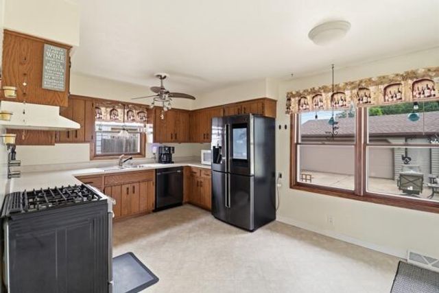 5120 62nd STREET, Kenosha, WI 53142
