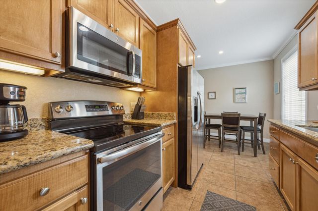 7000 Seawall Boulevard 1017, Galveston, TX 77551