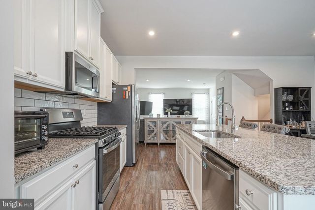 125 SPIRE PL, Sewell, NJ 08080