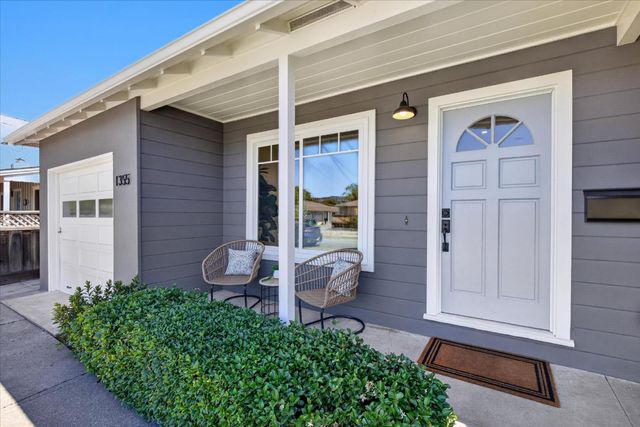 1355 Sierra Street, Redwood City, CA 94061