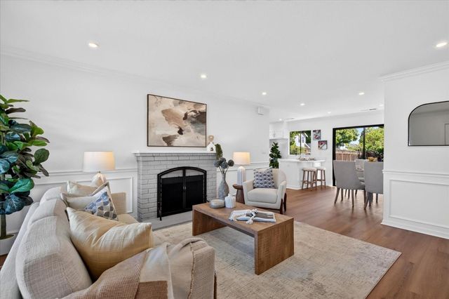 1355 Sierra Street, Redwood City, CA 94061