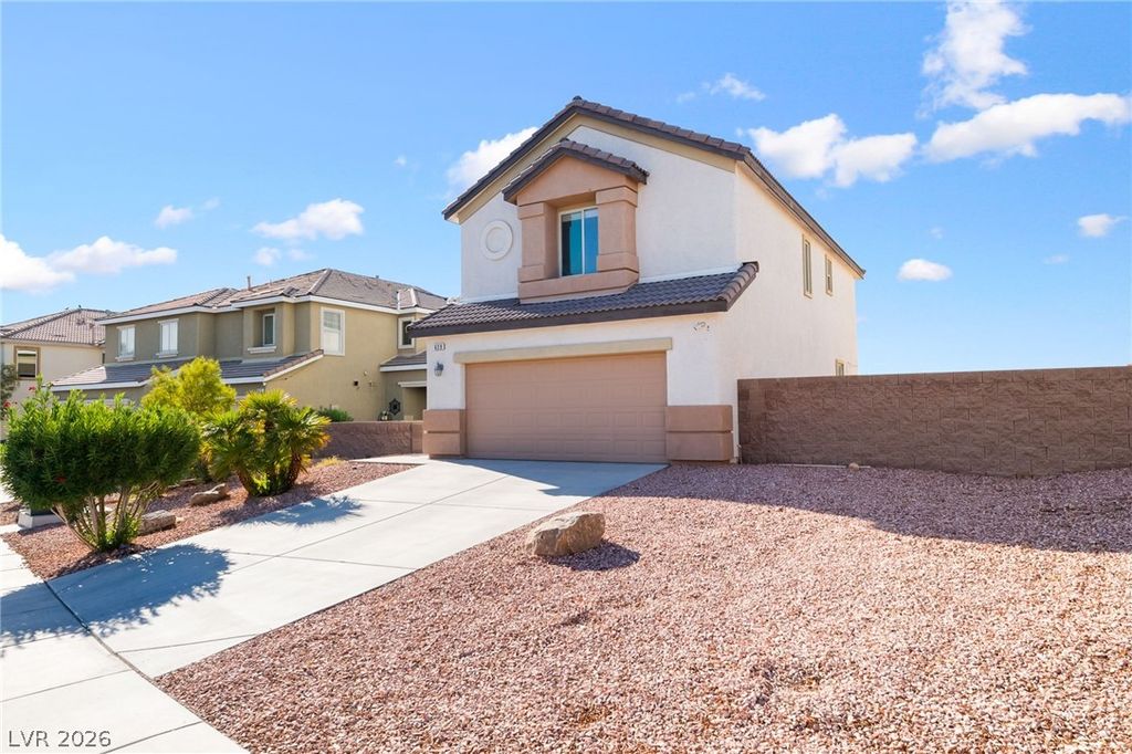 629 Twilight Blue Avenue, North Las Vegas, NV 89032 — photo 2