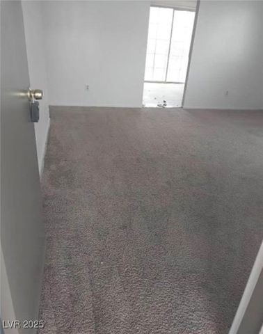 4555 Payson Avenue, Las Vegas, NV 89115