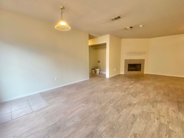 6319 7th Street, Lubbock, TX 79416