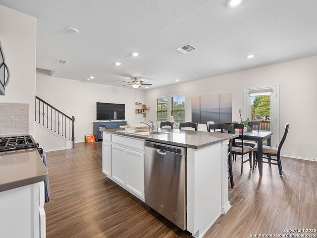 6806 Prue Rd #63, San Antonio, TX 78240