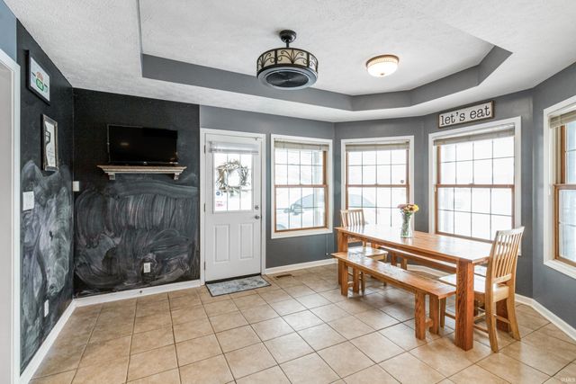 3300 E Indian Hill Drive, Muncie, IN 47302