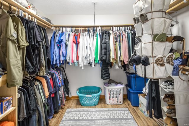 3300 E Indian Hill Drive, Muncie, IN 47302