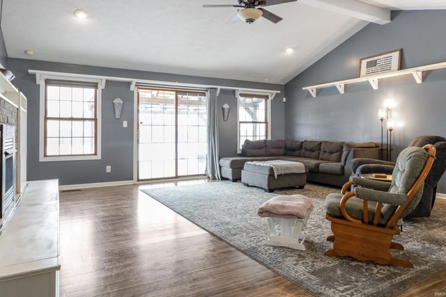 3300 E Indian Hill Drive, Muncie, IN 47302