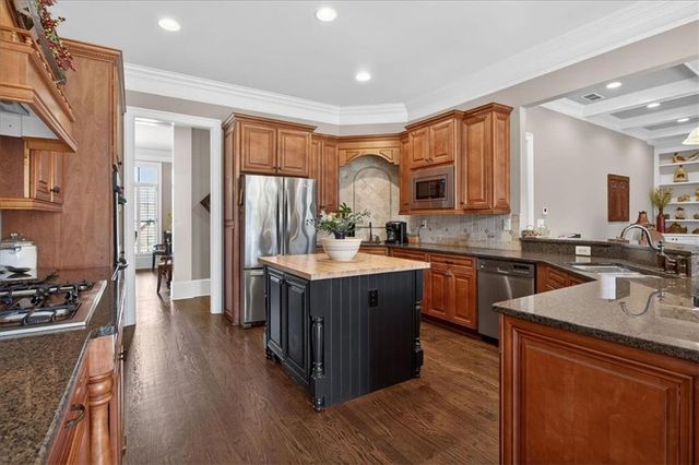 503 Ernest Court, Canton, GA 30115