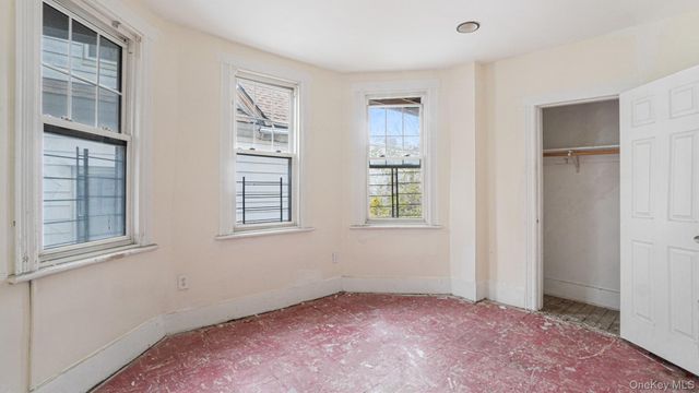 111 S Fulton Avenue, Mount Vernon, NY 10550