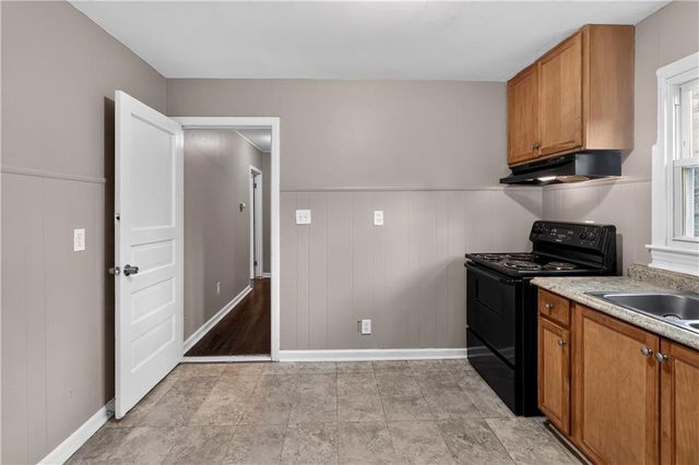 3923 Nebraska Avenue, Kansas City, KS 66102