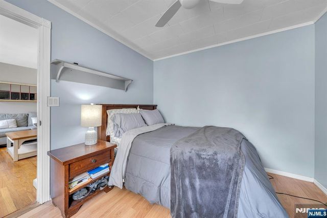 22 Bannehr Street, Oakland, NJ 07436