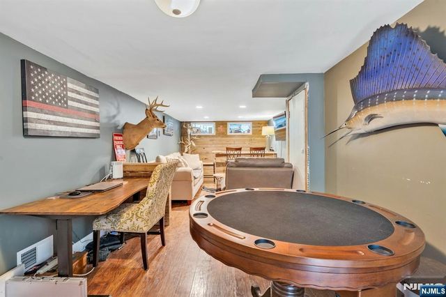 22 Bannehr Street, Oakland, NJ 07436