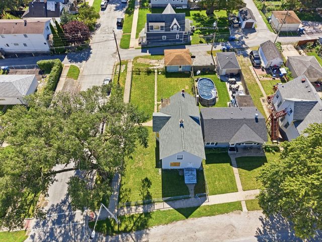 2837 Broadway Street, Blue Island, IL 60406