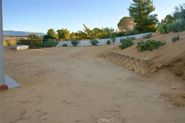 16965 Palm, Hesperia, CA 92345