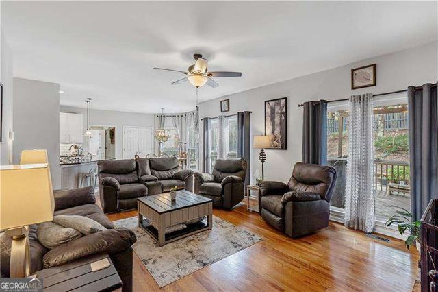 860 Valley Drive, Canton, GA 30114